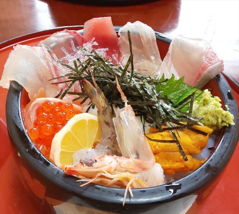 みなとや 伯方島で美味しい海鮮料理を頂けると評判のお店 はじめてのしまなみ海道サイクリング